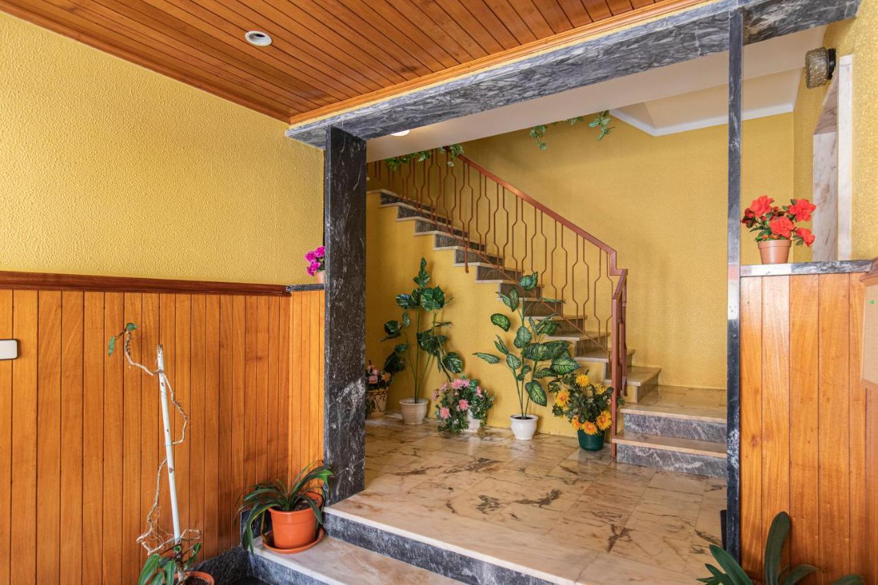 Lovelystay - Sintra Mountain View Екстер'єр фото