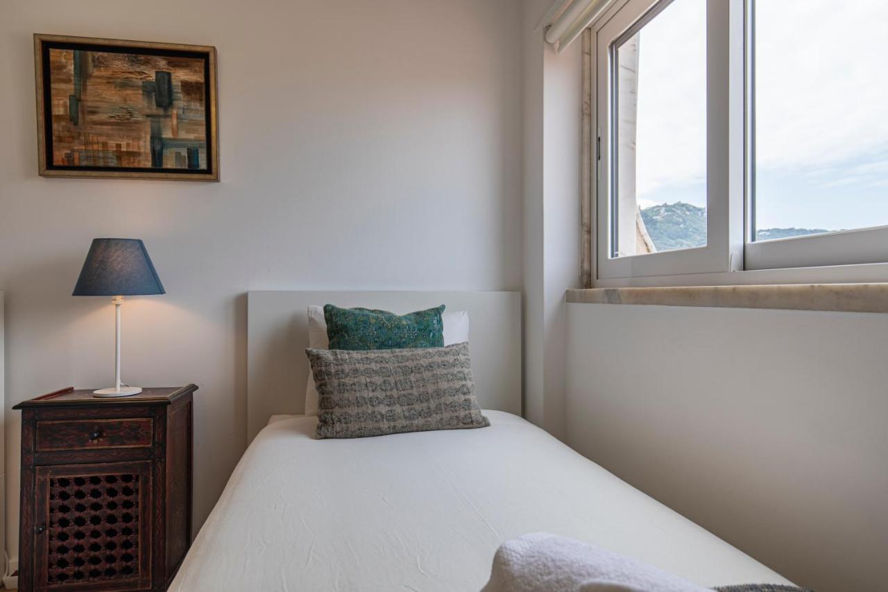 Lovelystay - Sintra Mountain View Екстер'єр фото